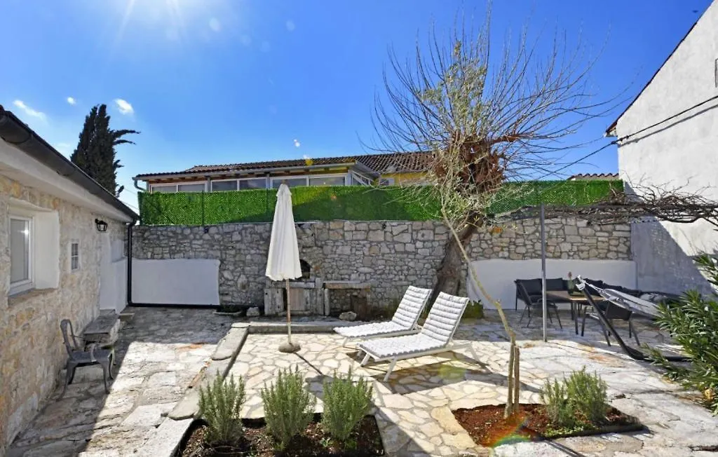 Casa Vento By Villas Guide Пореч